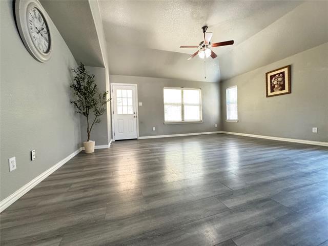 Building Photo - 6440 Parkstone Way