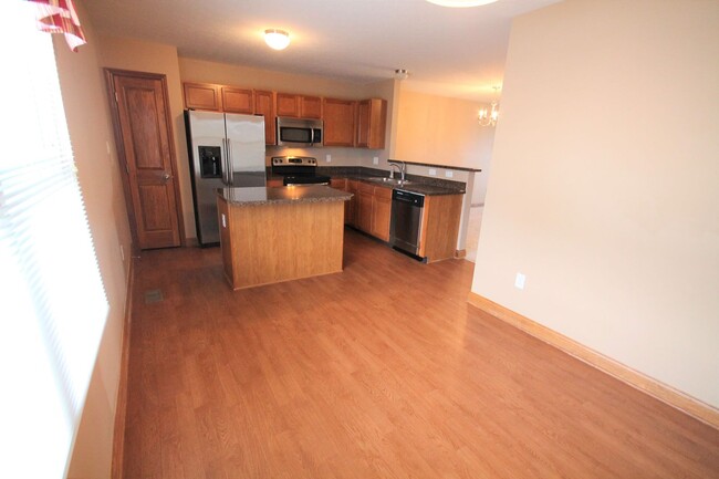 Building Photo - 2 Bedroom - Dublin