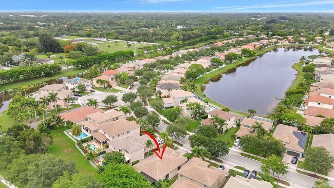Building Photo - 6041 SW 195th Ave
