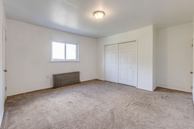 Building Photo - Available August  2026 - Great 3 Bedroom Mt. Washington Home w/ Spacious Open-Living!