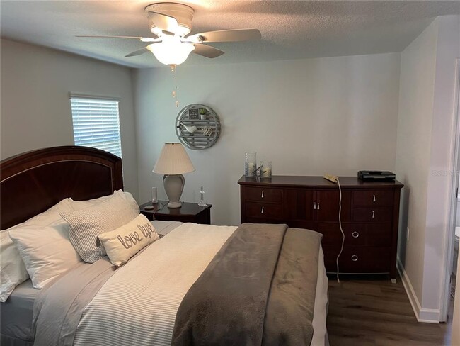 Building Photo - 6268 Sandpipers Dr