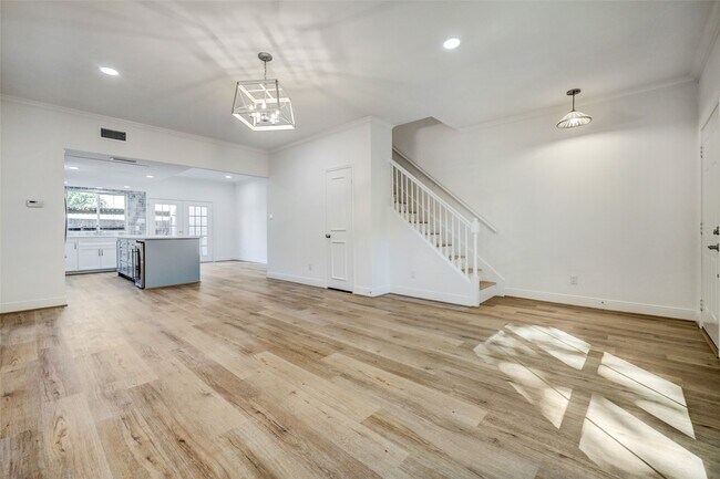 Building Photo - 14715 Barryknoll Ln