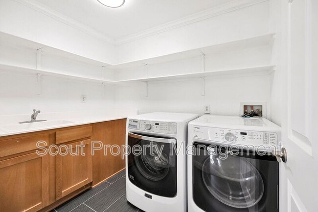 Building Photo - 33554 Cedar Creek Ln