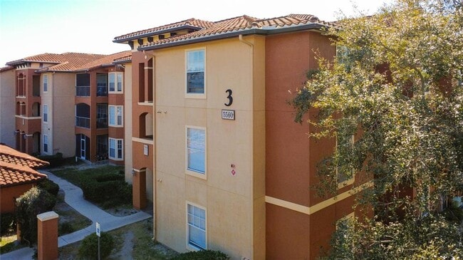 Building Photo - 5560 Metrowest Blvd