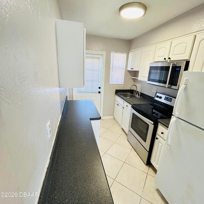 Building Photo - 36 Cypress Cir