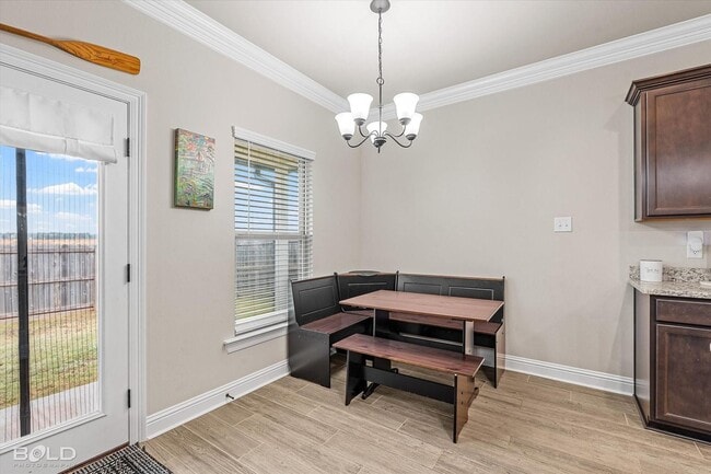 Building Photo - Legacy Pointe