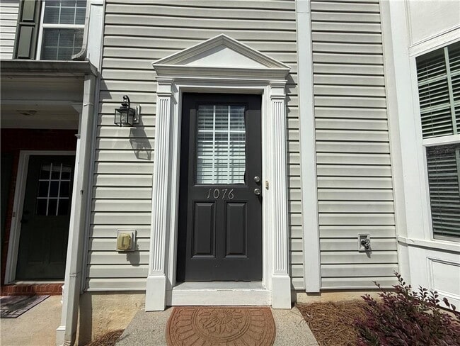 Building Photo - 1076 Prestwyck Ct