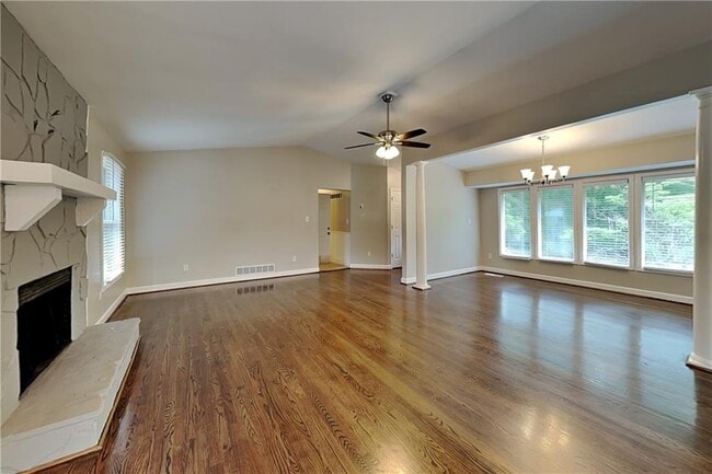 Building Photo - 3777 Junction Dr NW