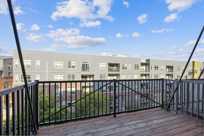 Building Photo - 2960 Inca St