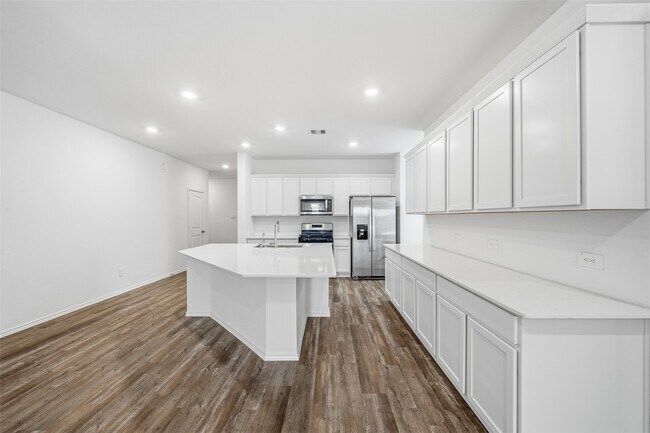 Building Photo - 6015 Mocha Palms Dr