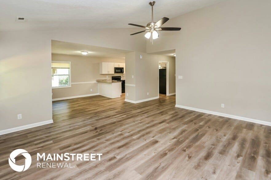 Building Photo - 6145 Loch Arbor Ln