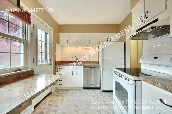 Building Photo - 6400 Wilmett Rd