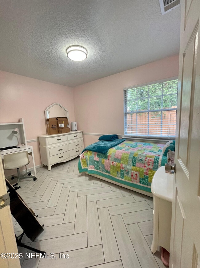 Building Photo - 3663 Carol Ann Ln