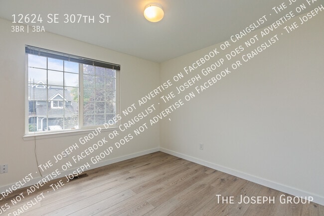 Building Photo - 12624 SE 307th St