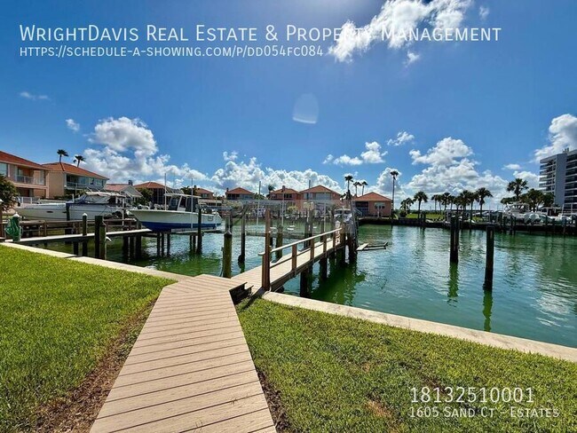 Building Photo - 1605 Sands Ter E