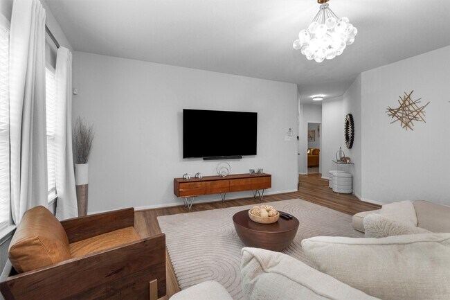 Building Photo - 16318 Westley Ridge Dr