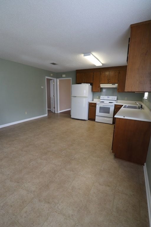 Building Photo - Cozy Retreat: Charming 3-Bedroom Home with Cul-de-Sac Location in Valdosta, GA