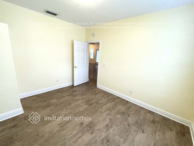 Building Photo - 5825 Fish Crow Pl