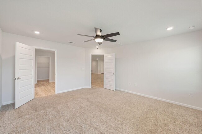 Building Photo - 5092 Gaineswood Dr
