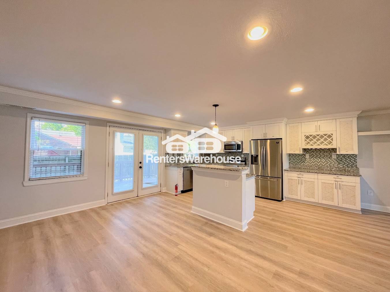 Building Photo - 2423 E Virginia Beach Blvd