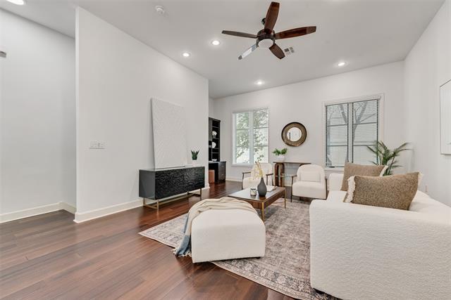 Building Photo - 3210 Carlisle St