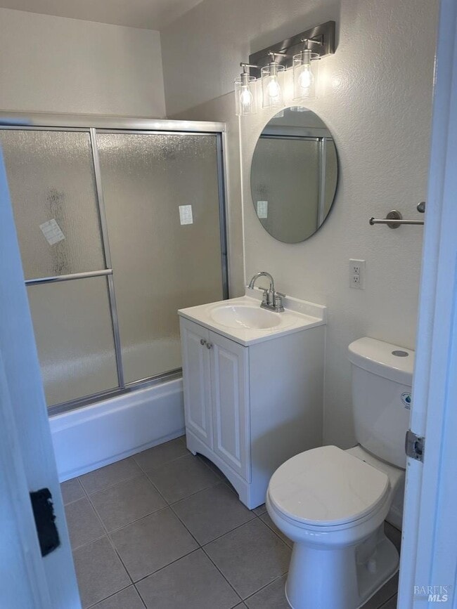 Building Photo - 338 Amador St