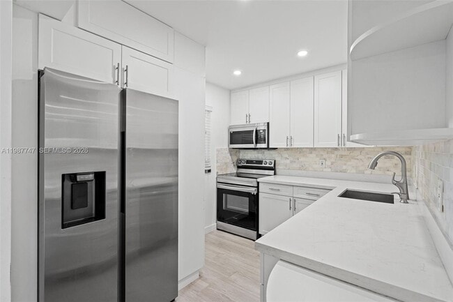 Building Photo - 7765 SW 86th St