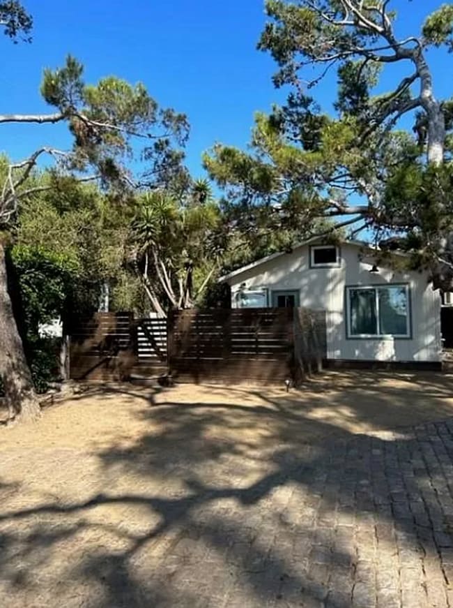 Building Photo - 27353 Pacific Coast Hwy