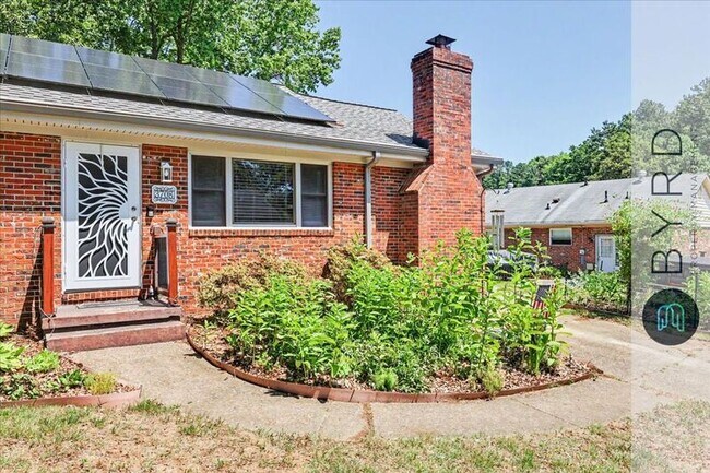 Building Photo - 3708 Grandel Dr