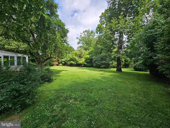 Building Photo - 4131 Fields Dr