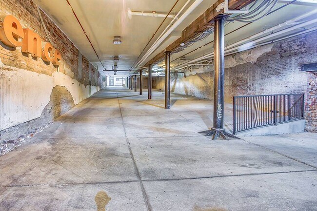 Building Photo - The Washburn