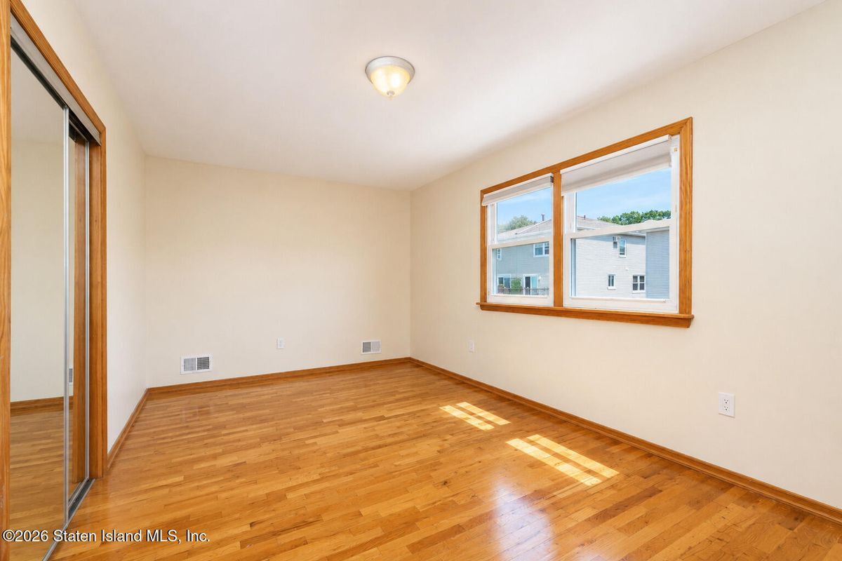 Building Photo - 43 Cherrywood Ct
