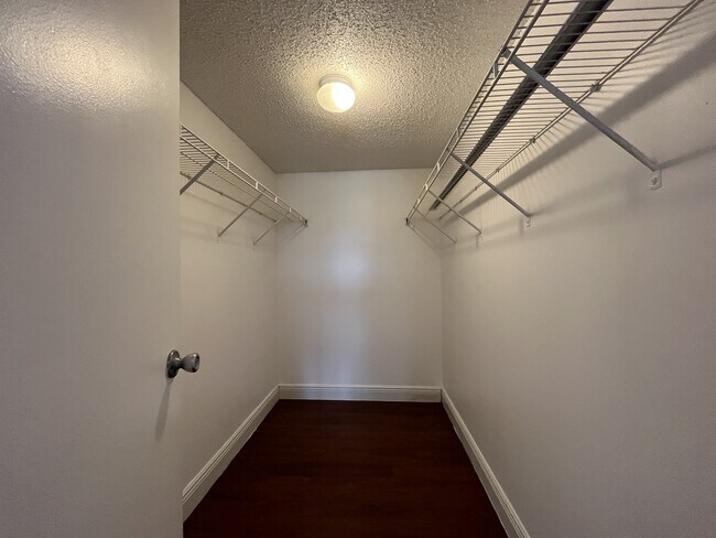 Building Photo - 3720 NW 88th Ave