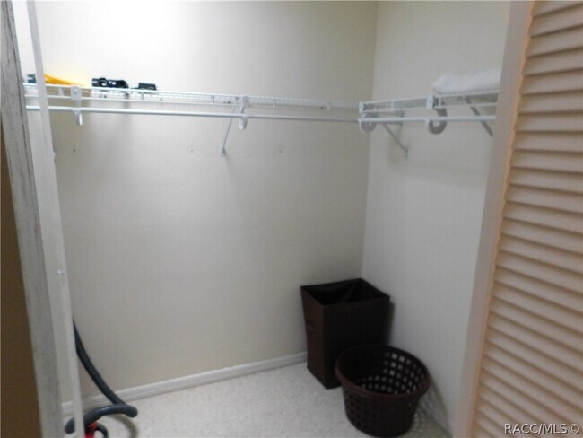 Building Photo - 95 E Hartford St