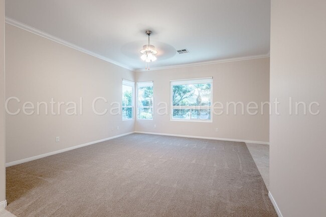 Building Photo - 3 Bedroom/2Bath Home the Greens at Seven O...