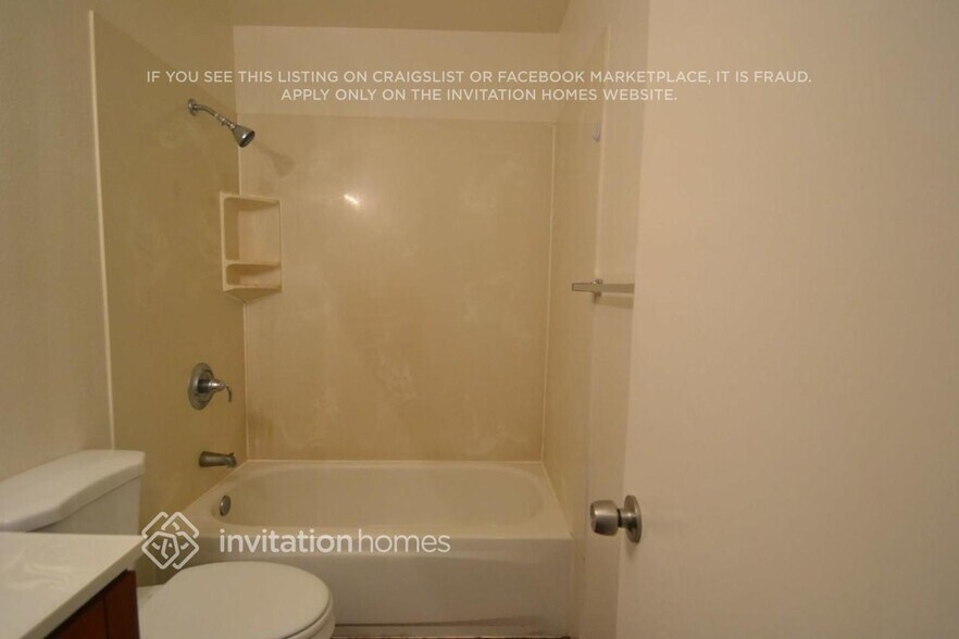 Building Photo - 1104 Jeanne Ct