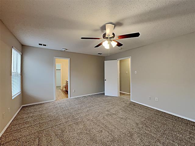 Building Photo - 2213 Plum Ct