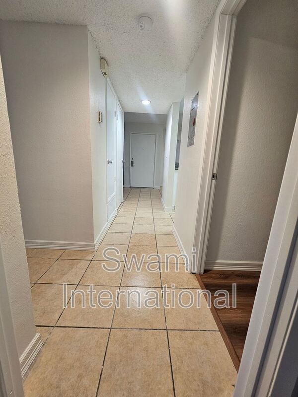 Building Photo - 926 Wilmington Blvd