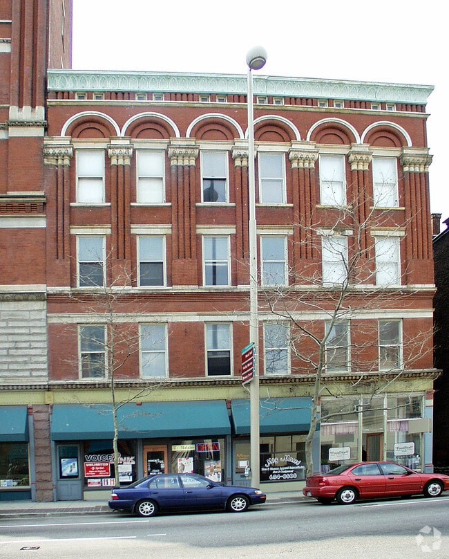 The Waldo 204 W Eighth St Cincinnati OH 45202 Apartment Finder