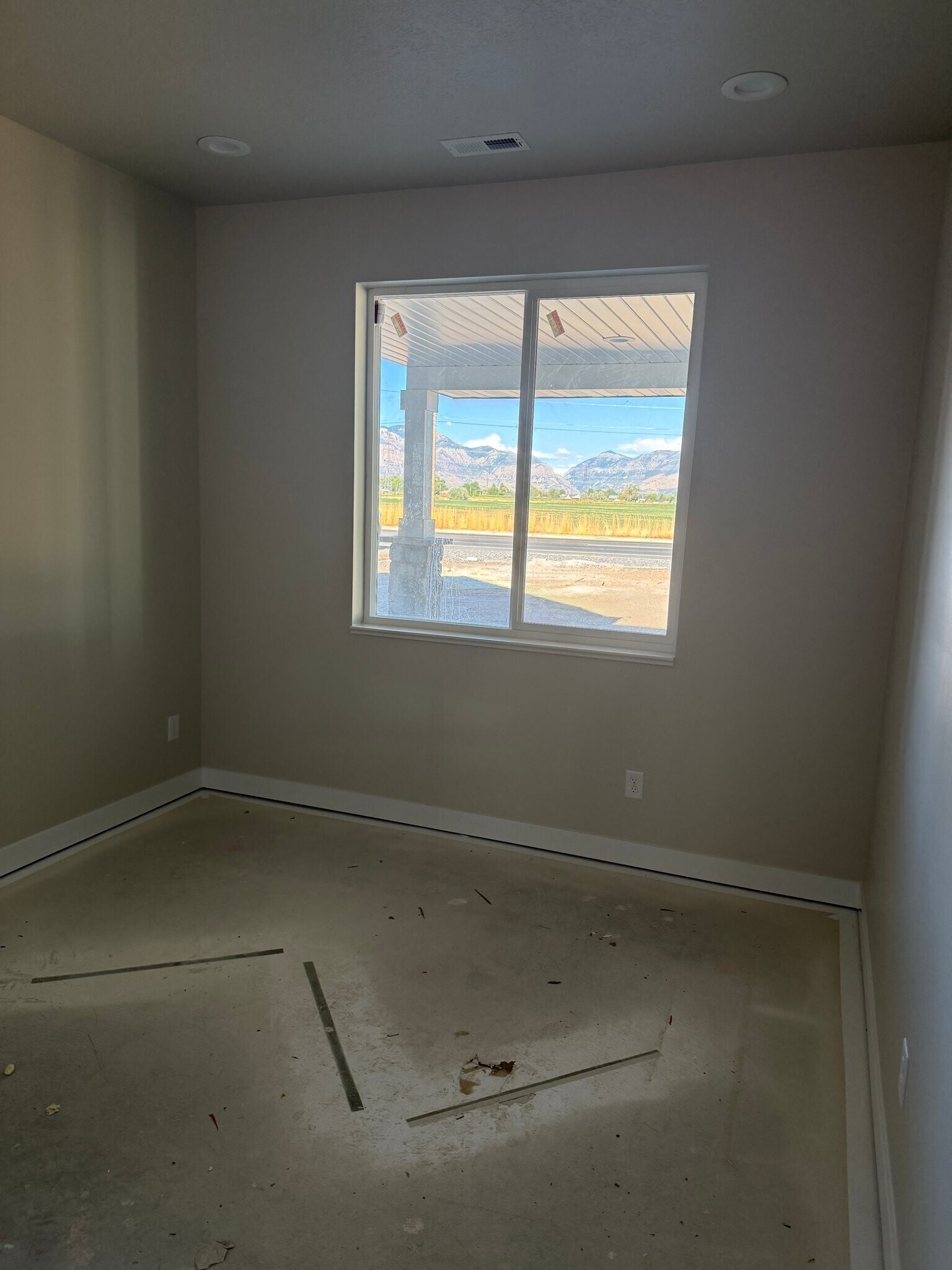 Building Photo - 3071 S 3500 W