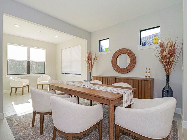 Building Photo - 3842 White Alder Wy