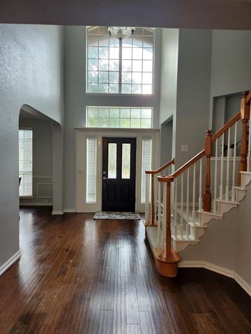 Building Photo - 117 Woodland Cove