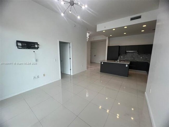 Building Photo - 7661 NW 107th Ave