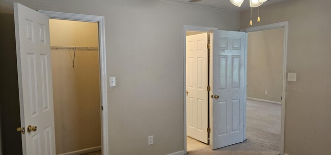 Building Photo - 112 Brandimere Drive