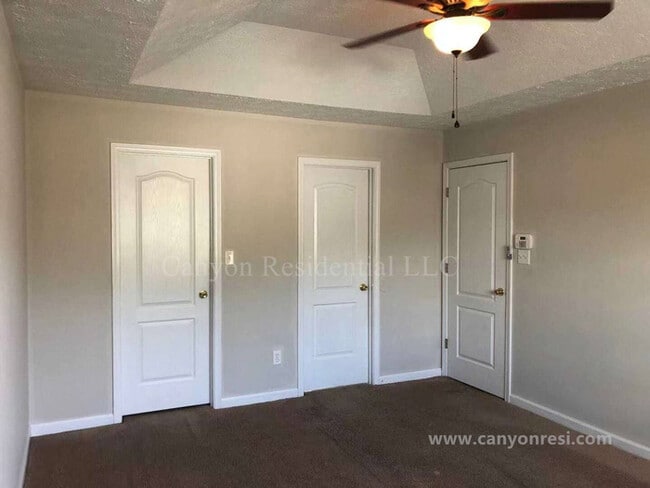 Building Photo - 4543 Latchwood Dr