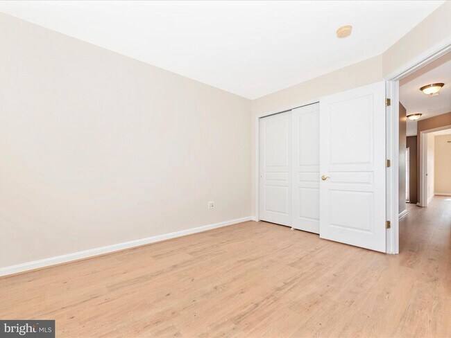 Building Photo - 1868 Monocacy View Cir