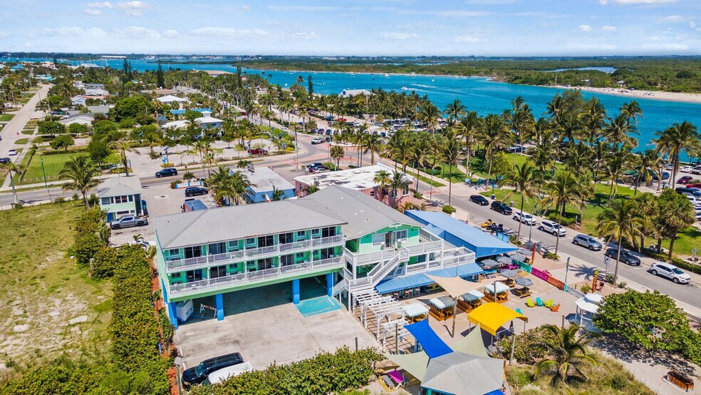 Building Photo - 110 S Ocean Dr