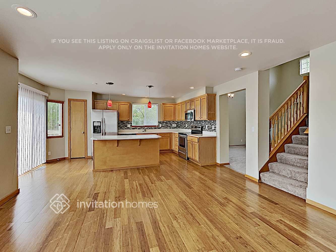 Building Photo - 6612 76th Dr NE