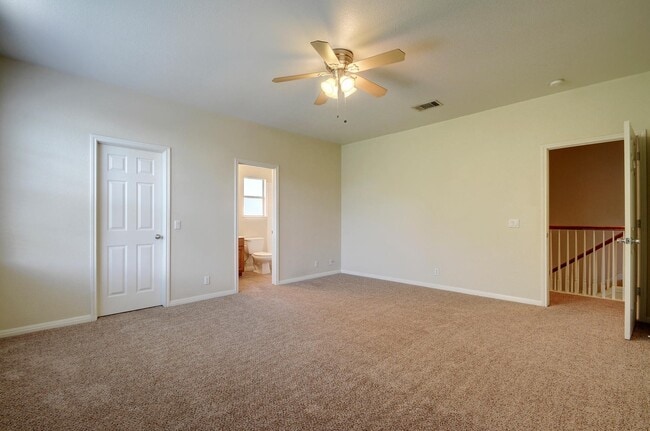 Building Photo - 610 Maiden Ln