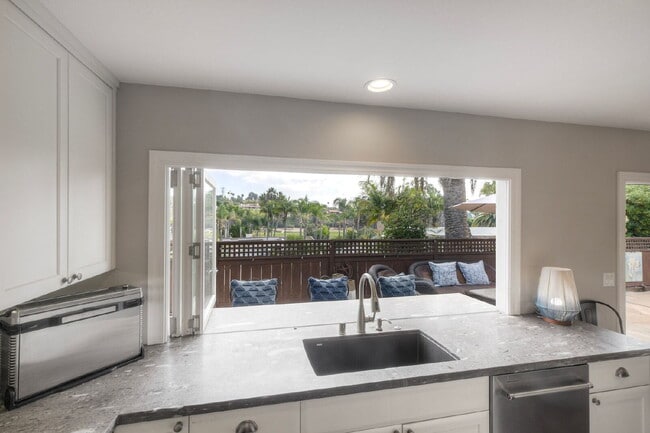 Building Photo - Single-Story La Costa Home Overlooking the...